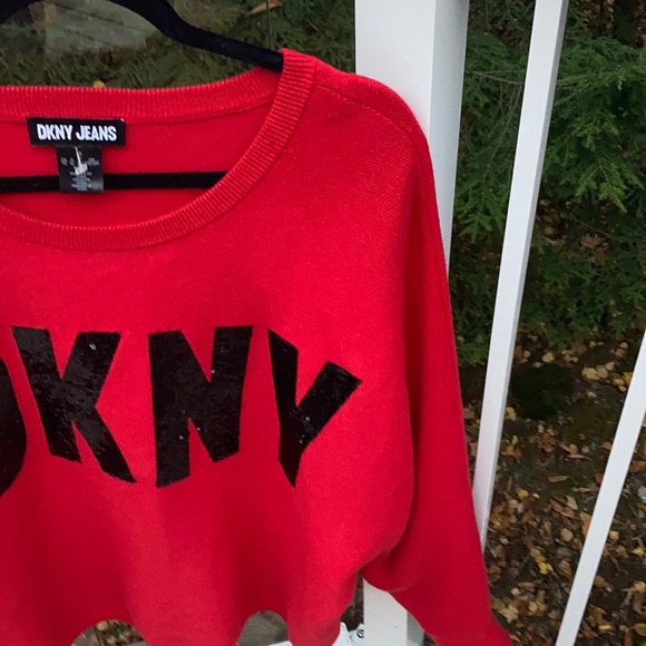 DKNY jeans new sequinned red sweater - Picture 5 of 11